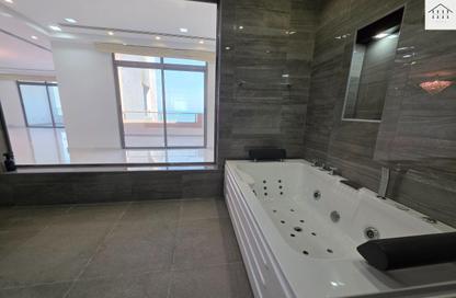 Villa - 6 Bedrooms - 7+ Bathrooms for rent in Amwaj Islands - Muharraq Governorate