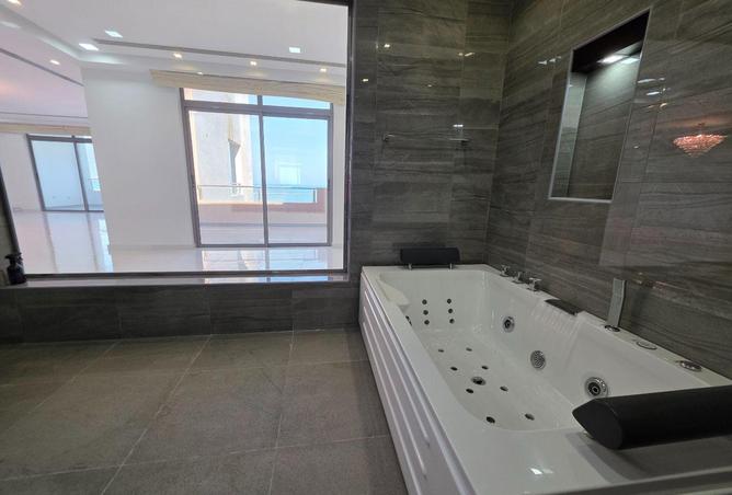 52300457 - Property Image 3