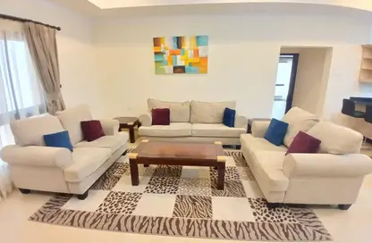 Apartment - 2 Bedrooms - 2 Bathrooms for rent in Al Burhama - Manama - Capital Governorate