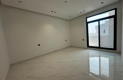 Apartment - 4 Bedrooms - 4 Bathrooms for sale in Al Bahair - Riffa - Southern Governorate
