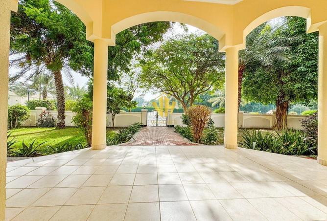 51233809 - Property Image 2