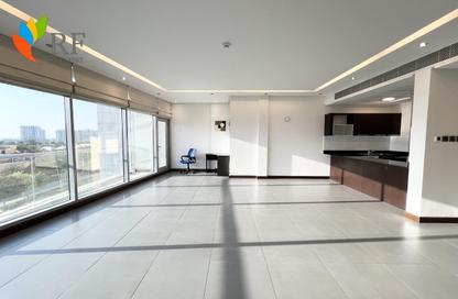 Apartment - 2 - 3 for rent in Reef Island - Capital Governorate