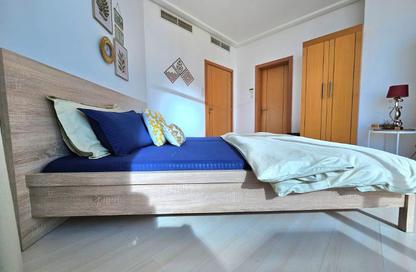 Apartment - 1 - 2 for sale in Sanabis - Manama - Capital Governorate