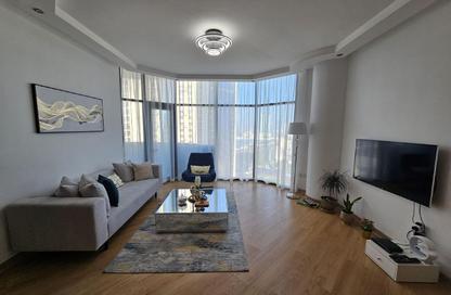 Apartment - 1 - 2 for sale in Sanabis - Manama - Capital Governorate