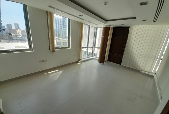 56858929 - Property Image 3