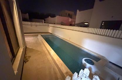 Villa - 3 - 3 for rent in Janabiya - Northern Governorate