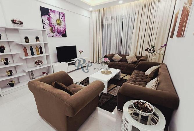 998806 - Property Image 3