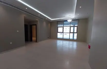 Apartment - 3 Bedrooms - 2 Bathrooms for rent in Saar - Northern Governorate