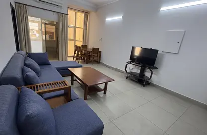 Apartment - 2 Bedrooms - 2 Bathrooms for rent in Um Al Hasam - Manama - Capital Governorate