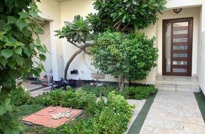 Villa - 4 Bedrooms - 5 Bathrooms for sale in Saar - Northern Governorate