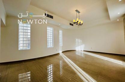 Villa - 4 - 4 for rent in Janabiya - Northern Governorate