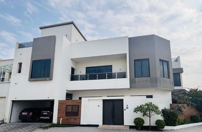 Villa - 6 - 7+ for sale in Saar - Northern Governorate Villa - 6 - 7+ for sale in Saar - Northern Governorate