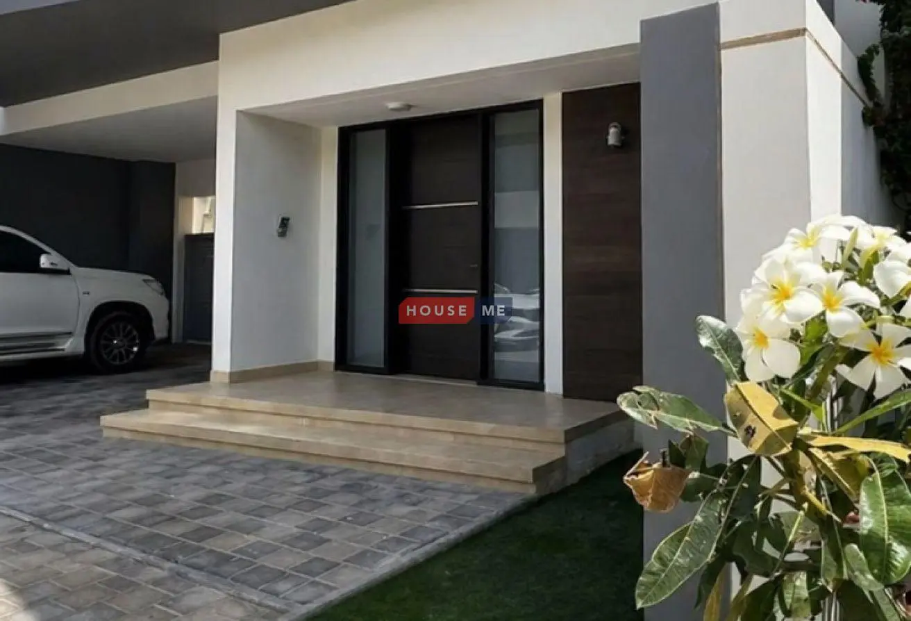 54856411 - Property Main Image