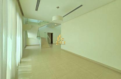 Compound - 5 - 6 for rent in Hamala - Northern Governorate