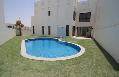Villa - 4 Bedrooms - 4 Bathrooms for rent in Al Noor - Diyar Al Muharraq - Muharraq Governorate