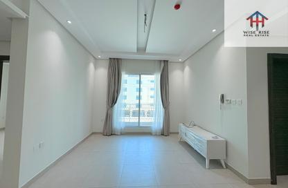 Apartment - 2 Bedrooms - 2 Bathrooms for rent in Al Burhama - Manama - Capital Governorate