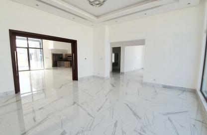 Villa - 4 Bedrooms - 6 Bathrooms for rent in Janabiya - Northern Governorate