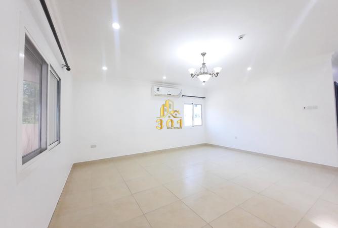 1003075 - Property Image 2