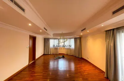 Apartment - 3 Bedrooms - 3 Bathrooms for rent in Um Al Hasam - Manama - Capital Governorate