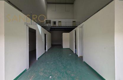 Warehouse - Studio - 1 Bathroom for rent in Hidd - Muharraq Governorate