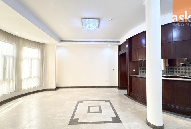 52382493 - Property Image 3