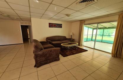 Villa - 3 Bedrooms - 2 Bathrooms for rent in Hamala - Northern Governorate