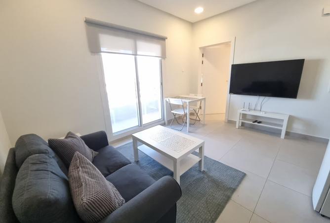 989689 - Property Main Image