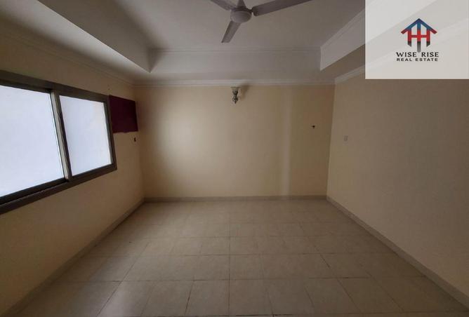 52012402 - Property Image 3