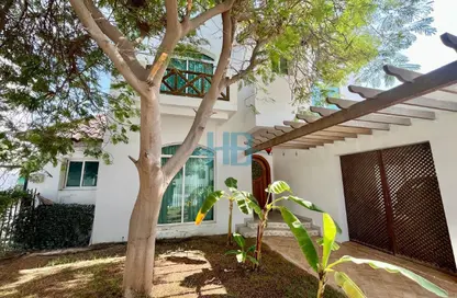 Villa - 4 Bedrooms - 4 Bathrooms for rent in Saar - Northern Governorate