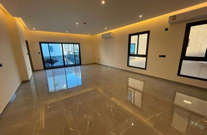 Apartment - 2 Bedrooms - 2 Bathrooms for sale in Janabiya - Northern Governorate