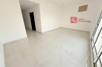 Apartment - 2 Bedrooms - 2 Bathrooms for rent in Tubli - Central Governorate Apartment - 2 Bedrooms - 2 Bathrooms for rent in Tubli - Central Governorate