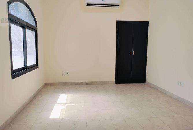 51233231 - Property Image 3