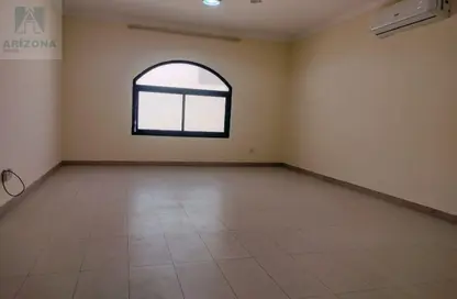 Apartment - 2 Bedrooms - 2 Bathrooms for rent in Sanad - Central Governorate