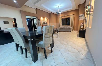 Apartment - 2 - 2 for rent in Sanabis - Manama - Capital Governorate Apartment - 2 - 2 for rent in Sanabis - Manama - Capital Governorate