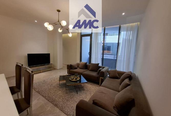 999880 - Property Image 3