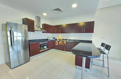 Apartment - 2 Bedrooms - 3 Bathrooms for rent in Al Juffair - Capital Governorate