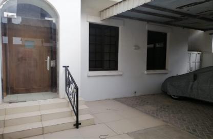 Villa - 3 Bedrooms - 4 Bathrooms for rent in Galali - Muharraq Governorate