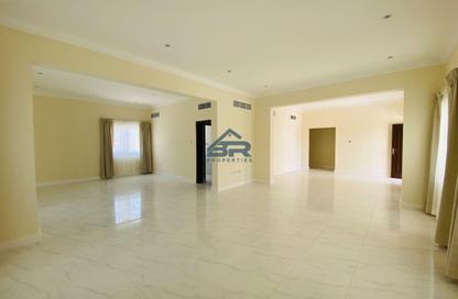 Compound - 3 Bedrooms - 3 Bathrooms for rent in Hamala - Northern Governorate