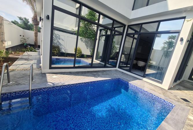 989314 - Property Main Image