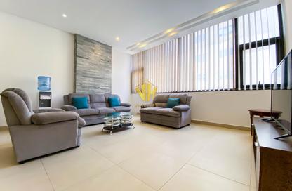 Apartment - 1 Bedroom - 2 Bathrooms for rent in Al Juffair - Capital Governorate