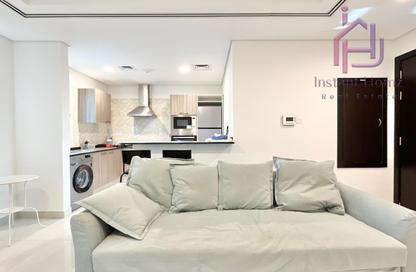 Apartment - 1 Bedroom - 2 Bathrooms for rent in Sanabis - Manama - Capital Governorate Apartment - 1 Bedroom - 2 Bathrooms for rent in Sanabis - Manama - Capital Governorate