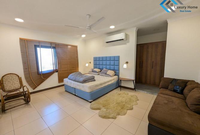 51718680 - Property Image 2