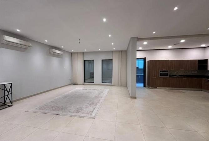 995789 - Property Main Image