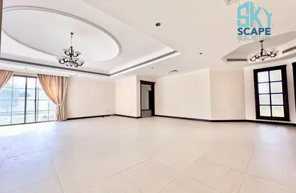 شقة - 4 غرف نوم - 4 حمامات للايجار في سار - المحافظة الشمالية