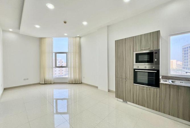 2Oa8QwMiARE - Property Image 2