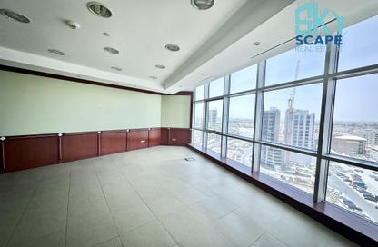 Office Space - Studio - 3 Bathrooms for rent in Seef - Capital Governorate