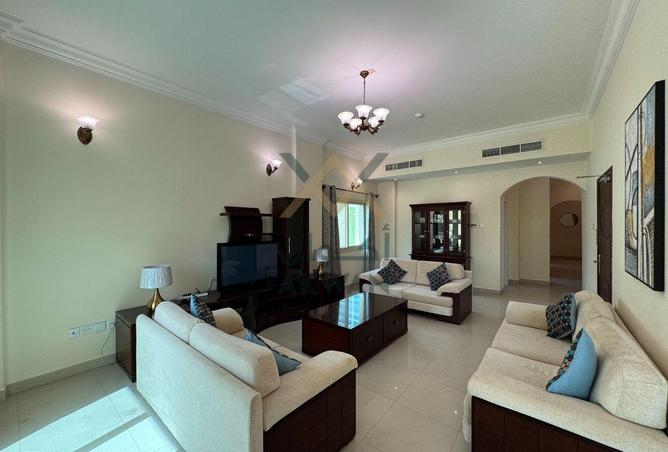 53242667 - Property Main Image