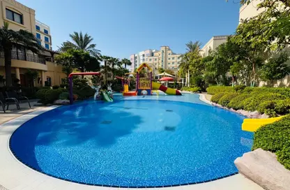 Apartment - 4 Bedrooms - 4 Bathrooms for rent in Um Al Hasam - Manama - Capital Governorate