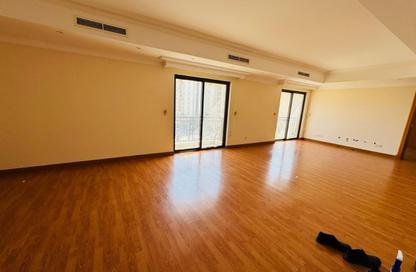 Apartment - 4 Bedrooms - 4 Bathrooms for rent in Um Al Hasam - Manama - Capital Governorate