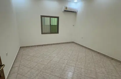 Apartment - 2 Bedrooms - 2 Bathrooms for rent in Alhajiyat - Riffa - Southern Governorate